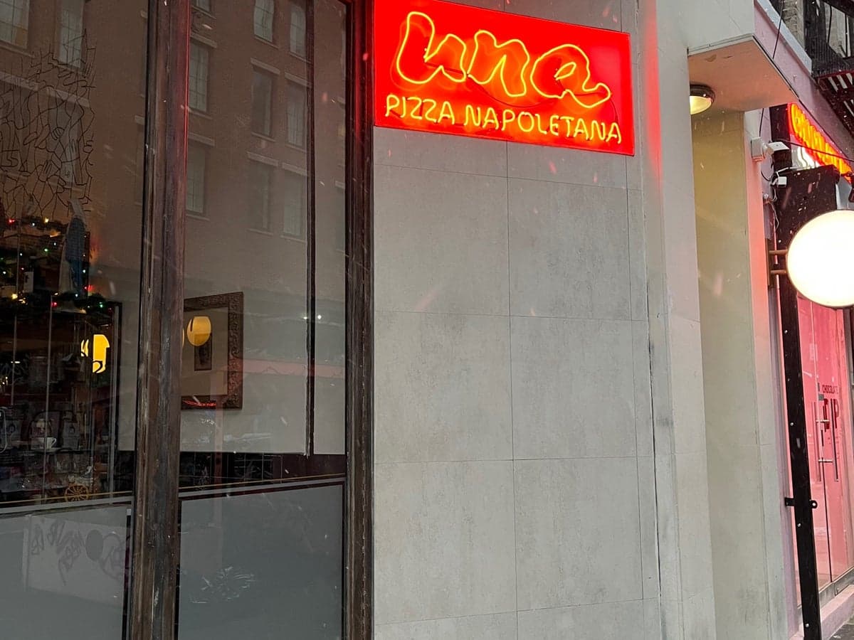 Una Pizza Napoletana