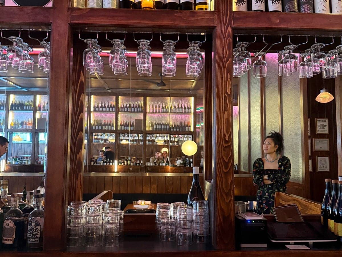 Eel Bar