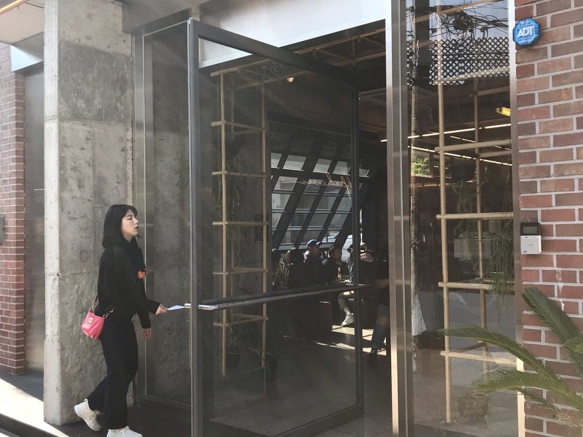 EPT Hannam, a shopping in Hannam Dong, Seoul