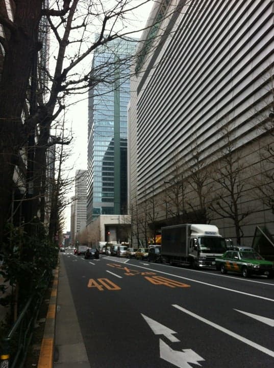B Bar Marunouchi