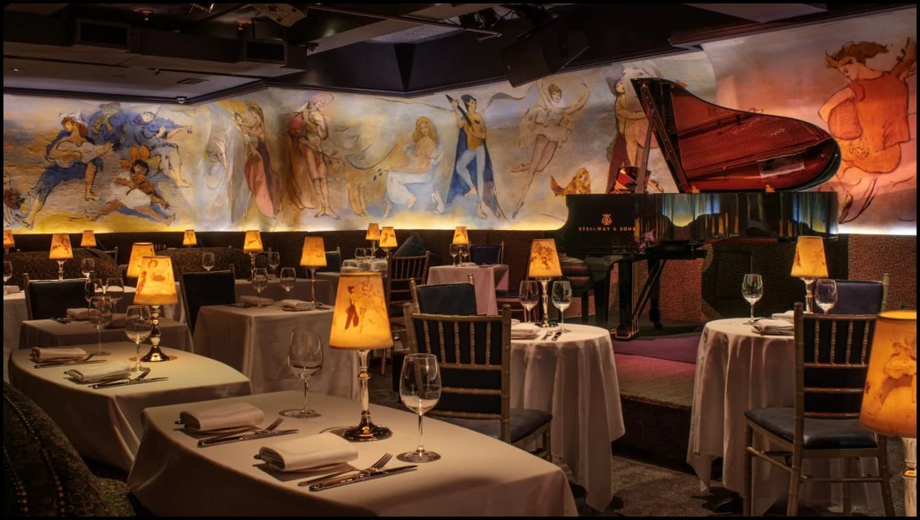 Café Carlyle