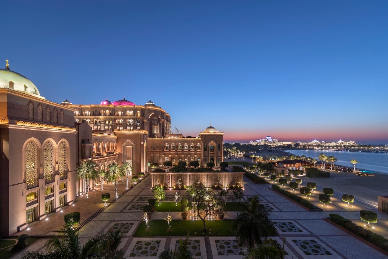 Emirates Palace Mandarin Oriental, a stays in Abu Dhabi