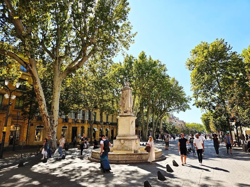Cours Mirabeau, a other in Provence