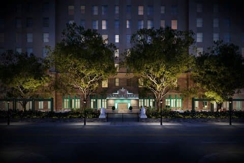 The Stoneleigh, Autograph Collection