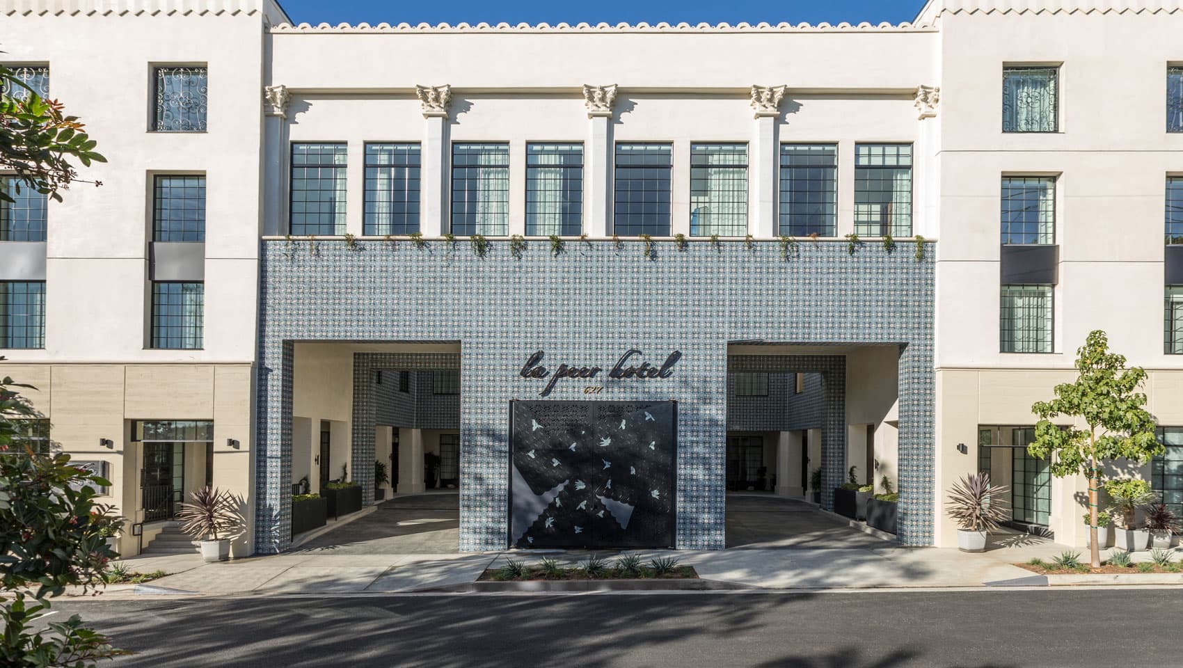 Kimpton La Peer Hotel