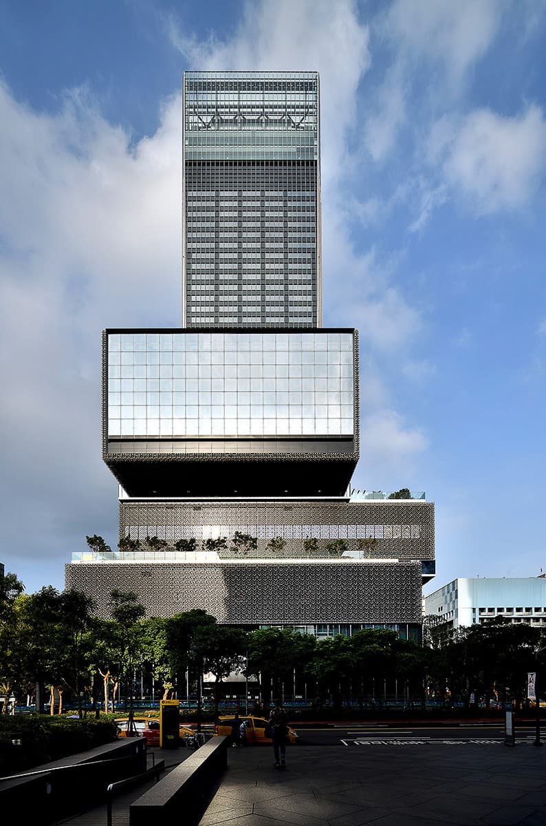 Taipei Nanshan Plaza