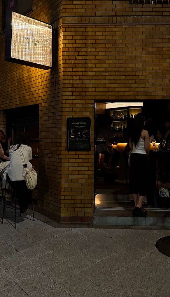 THE COURT SIDE CLUB TORANOMON